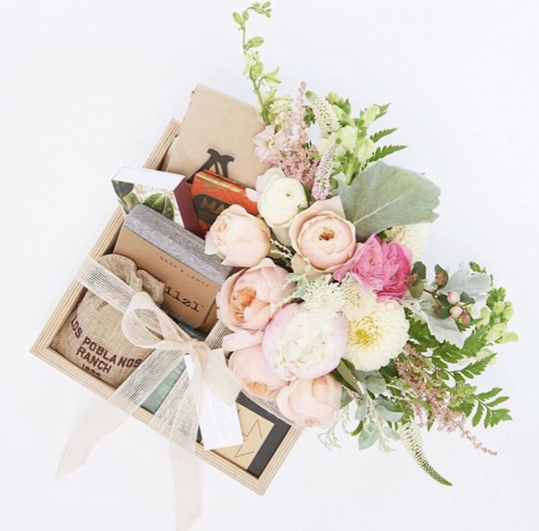 Mothers-day-flower-box