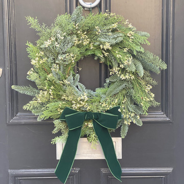 Luxury fresh christmas wreath