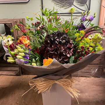 Autumn hedgerow bouquet