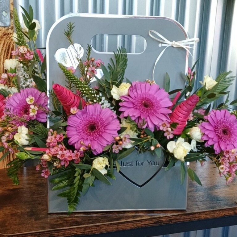 Living flower card