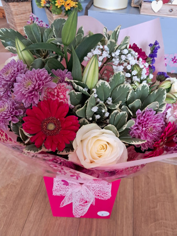 Berry bloom bouquet