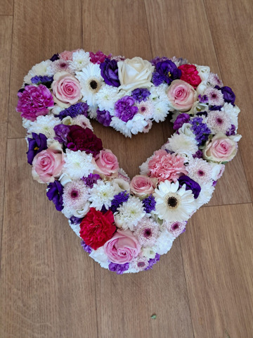 Pastel heart tribute