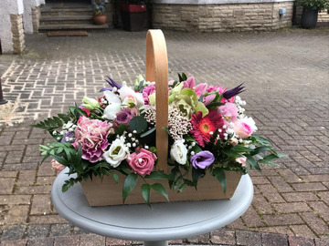 Signature basket