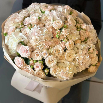 Blush spray rose luxe