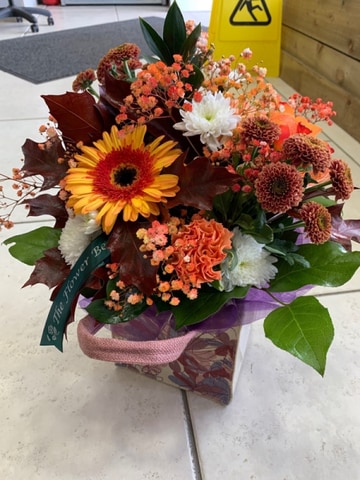 Autumnal handtied
