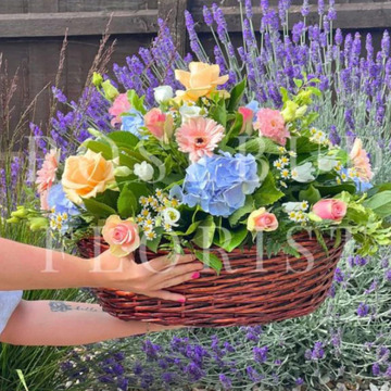 Summer garden basket