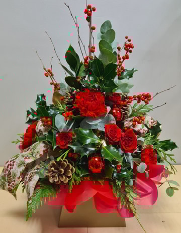 Festive arrangement