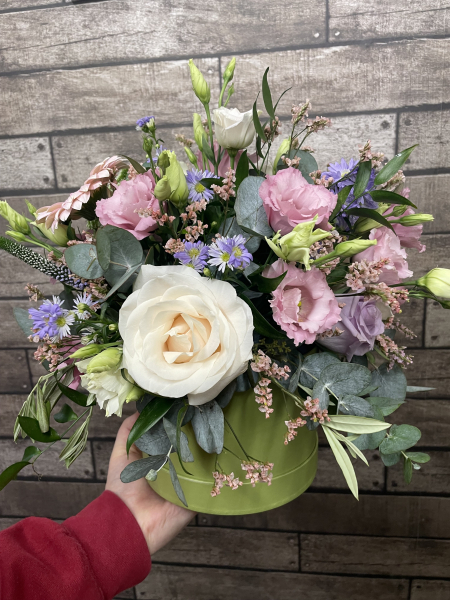 Pastel hatbox