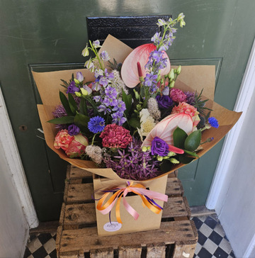Lottys signature bouquet
