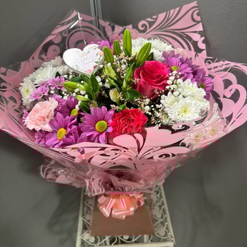 Seasonal handtied