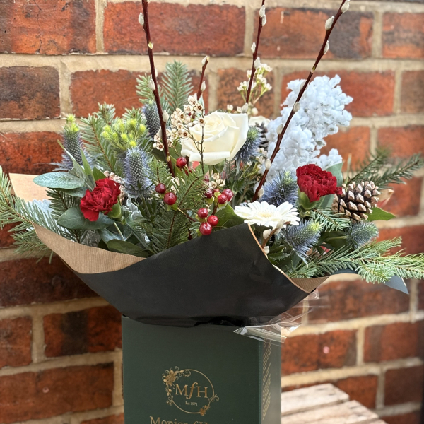 Classic christmas bouquet