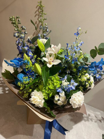 Sapphire skies bouquet