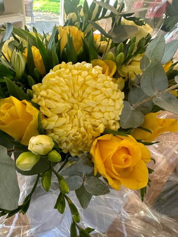 Golden glow bouquet