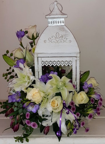 Lantern of flowers