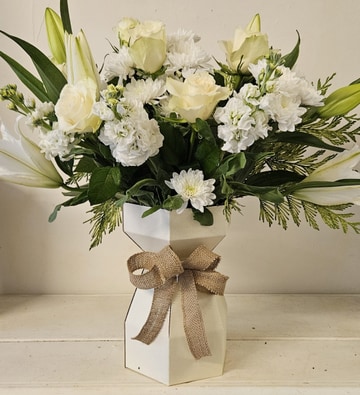 Cream white flowers