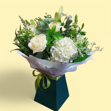 Easter white bouquet