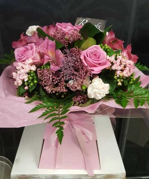 Pink handtied