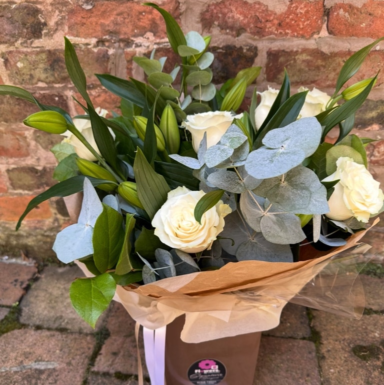 classic-white-lily-and-rose-hand-tied