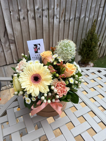 Peach blossom box