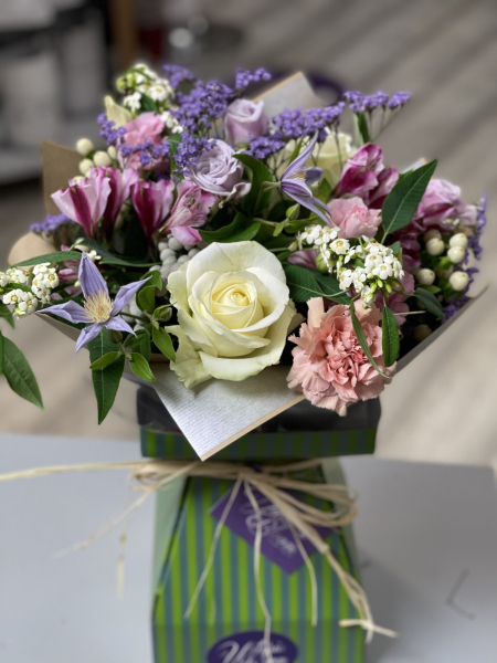 Victoria bloom bouquet