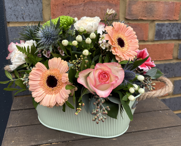 Seasonal flower planter