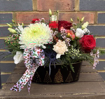 Christmas planter black