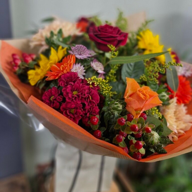 Autumn burts bouquet