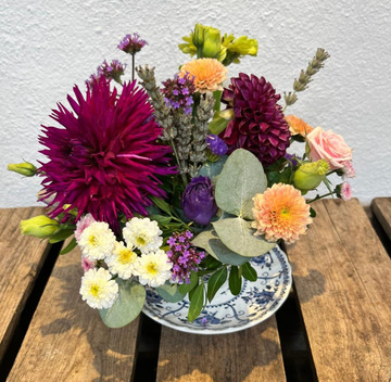 Floral tea pot