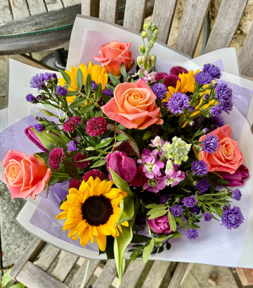 Rainbow petals
