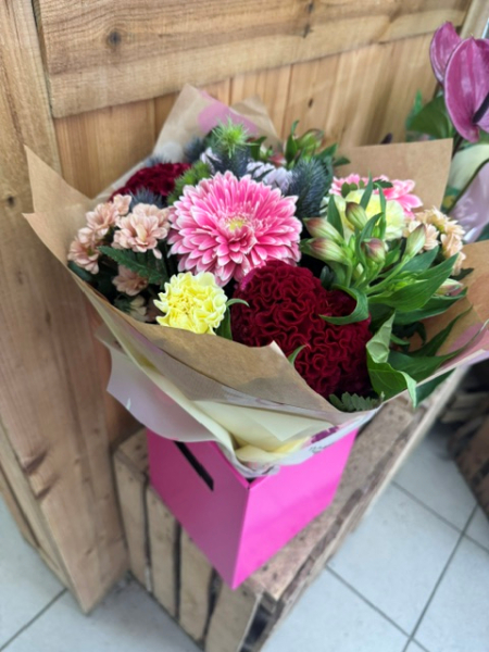 Pastel handtied