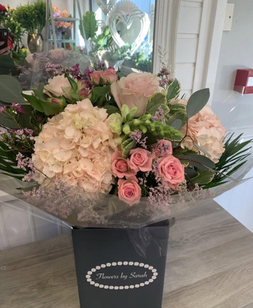 Vintage style handtie