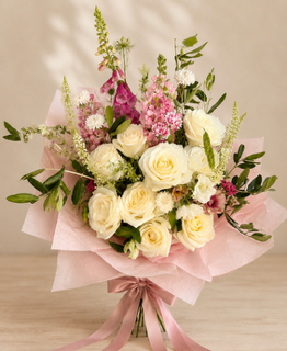 A luxury handtie bouquet