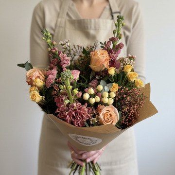 Warmth-peach delight