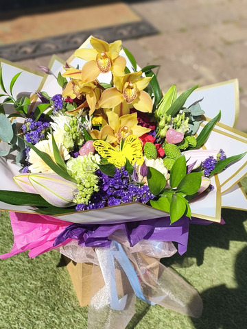 Luxury blooms