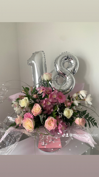 Birthday balloon bouquet