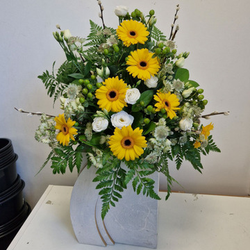 Yellow gerbera tribute