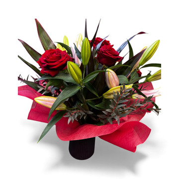 Red rose and scented lily