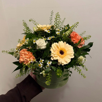 Peaches and cream hat box