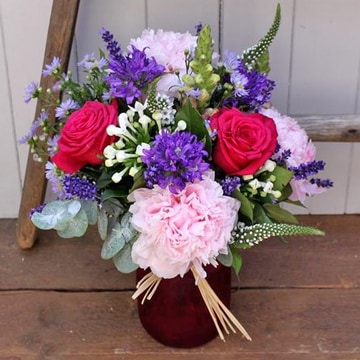Seasonal garden jar