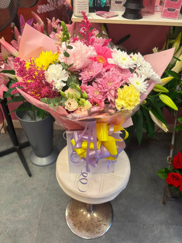 Pretty petal bouquet