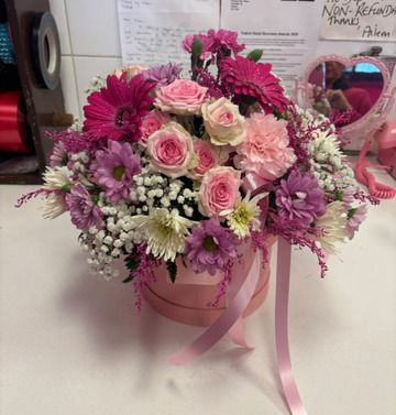 Rose blush hatbox