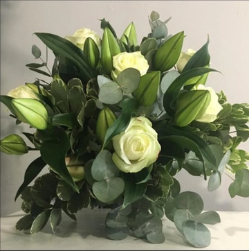 Classic lillies-roses