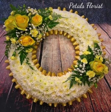 Based wreath