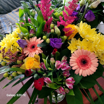 Bloom-grace vase