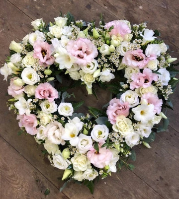Rose garden heart