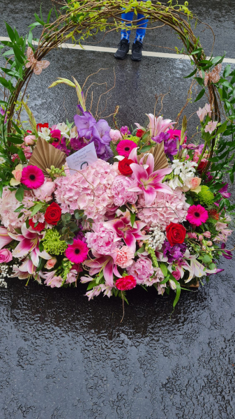 Massive flower basket