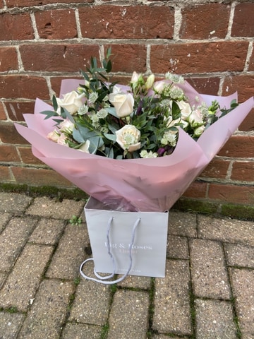 Scented handtied bouquet