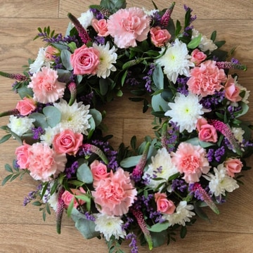 Wreath in pinks