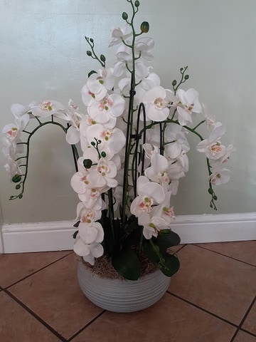 Artificial orchid