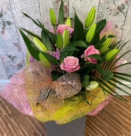 Lily rose handtied